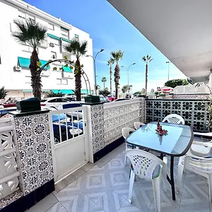 https://gran-apartamento-en-primera-linea-de-playa.1costadelsol.com
