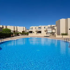 https://villa-nature-la-tejita.tenerifehoteles.net